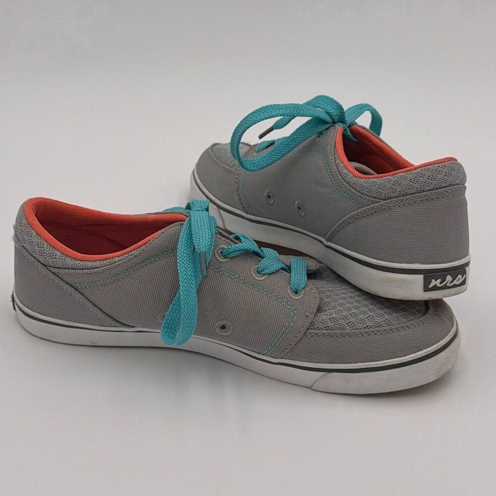 NRS Vibe Water Shoes Woman’s 7.5